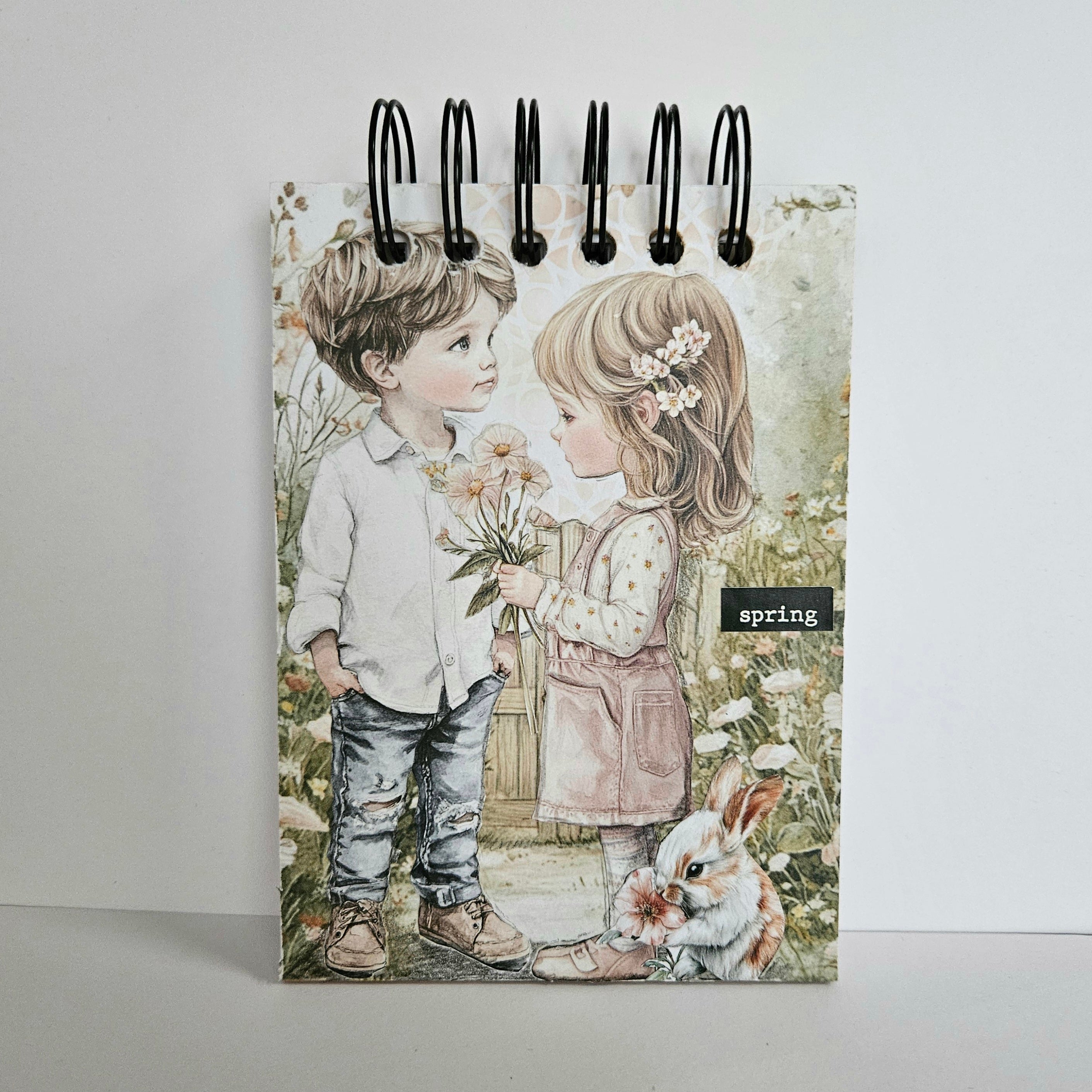 Dutch Doobadoo DDBD MDF Art Journal A6