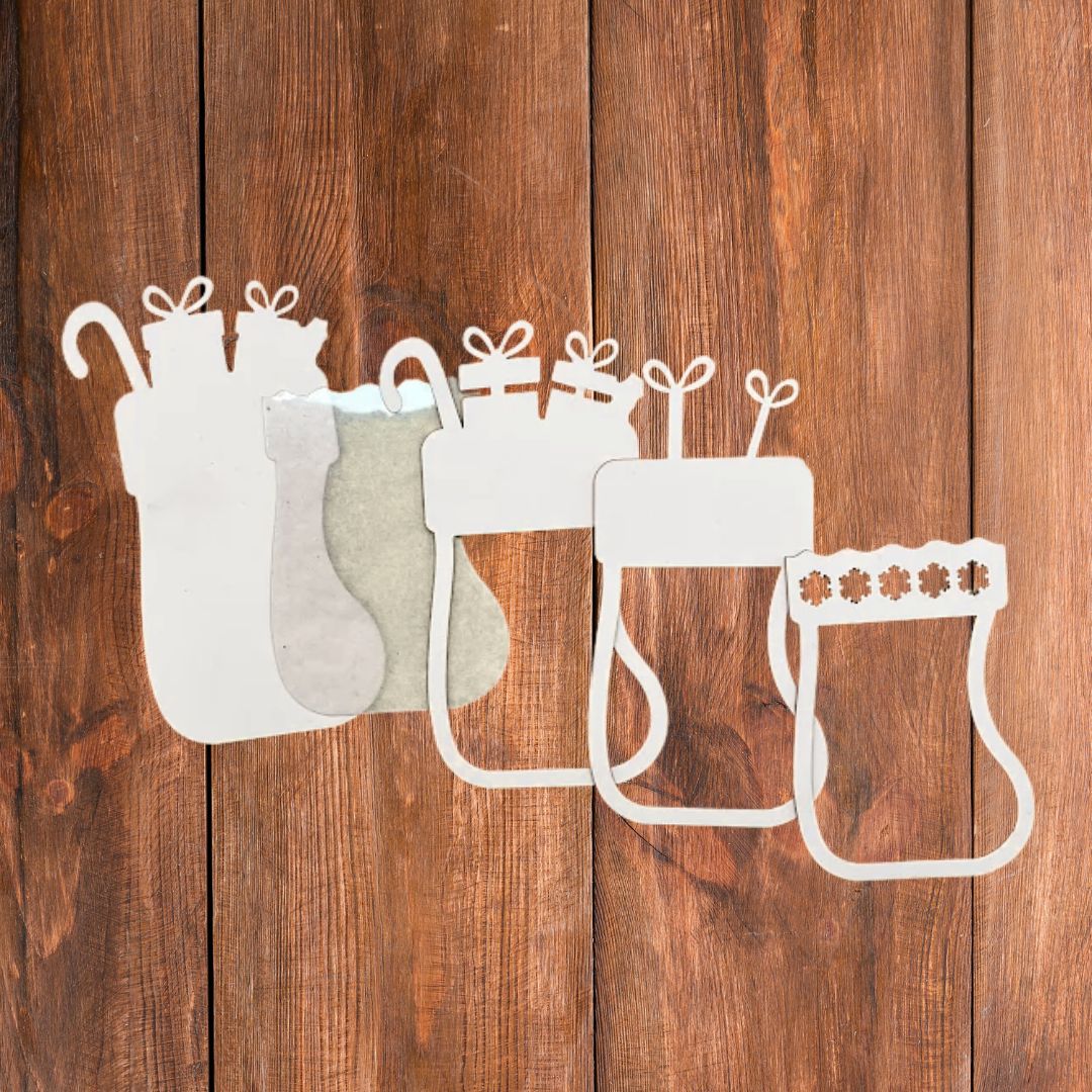 CrafTreat 3D Shaker Chipboards - Stockings