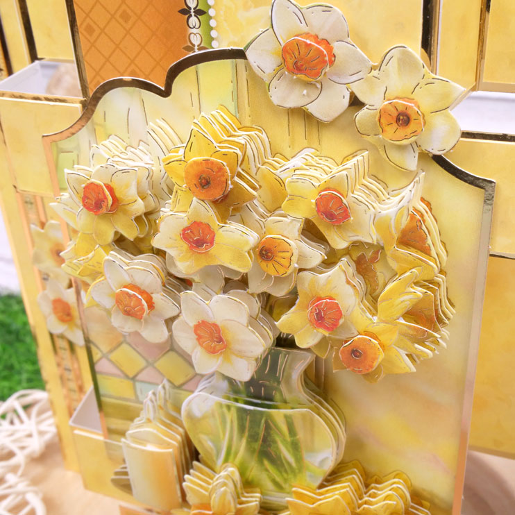Spring is Here Deco-Large Set - Delightful Daffodils