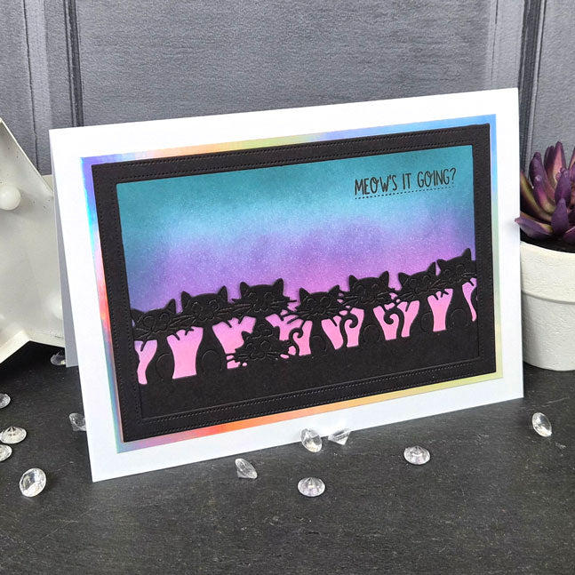 Moonstone Dies - On-the-Edge - Cats & Dogs