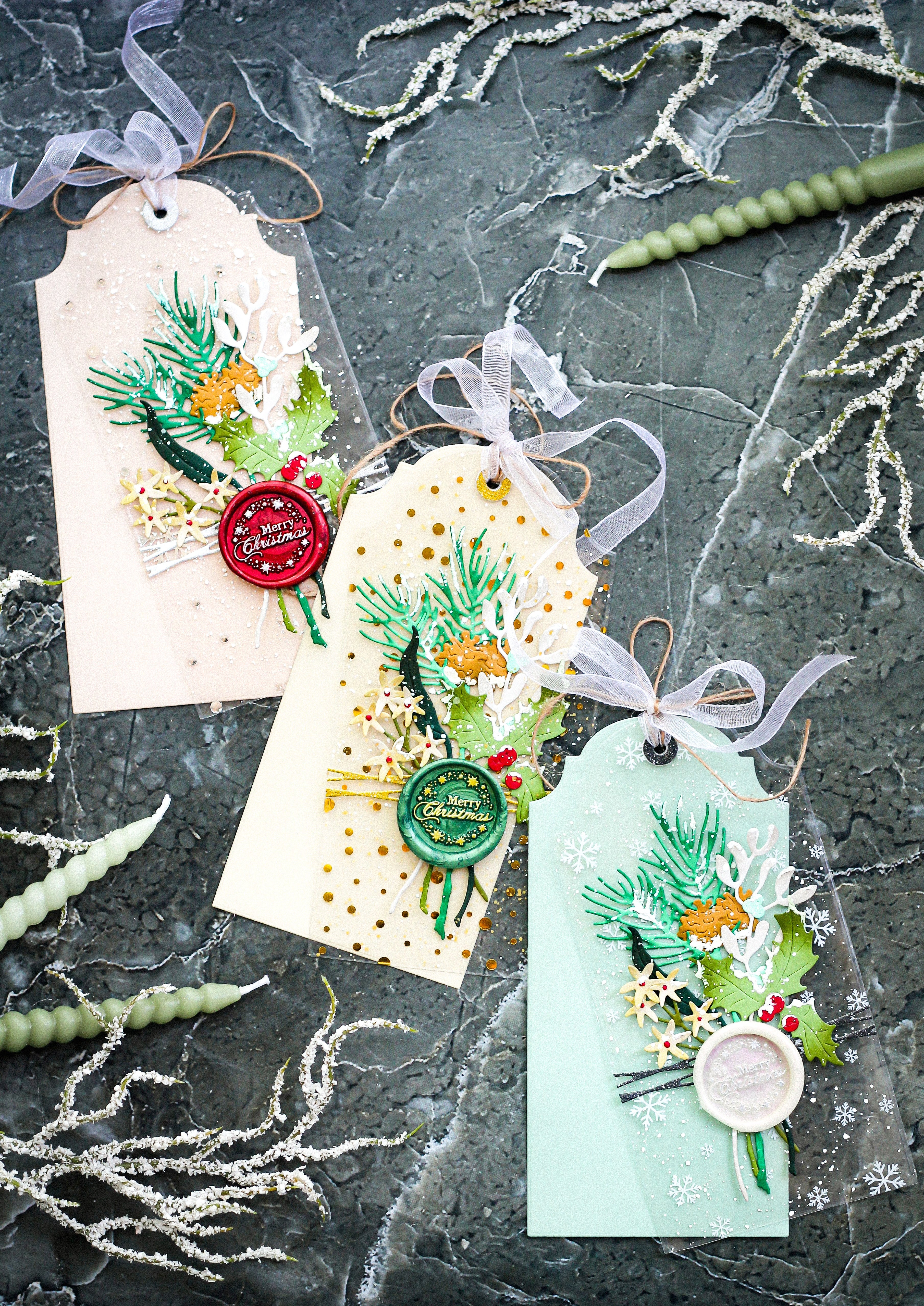 SL Acetate Sheet Snowflakes White Essentials 6 Sheets