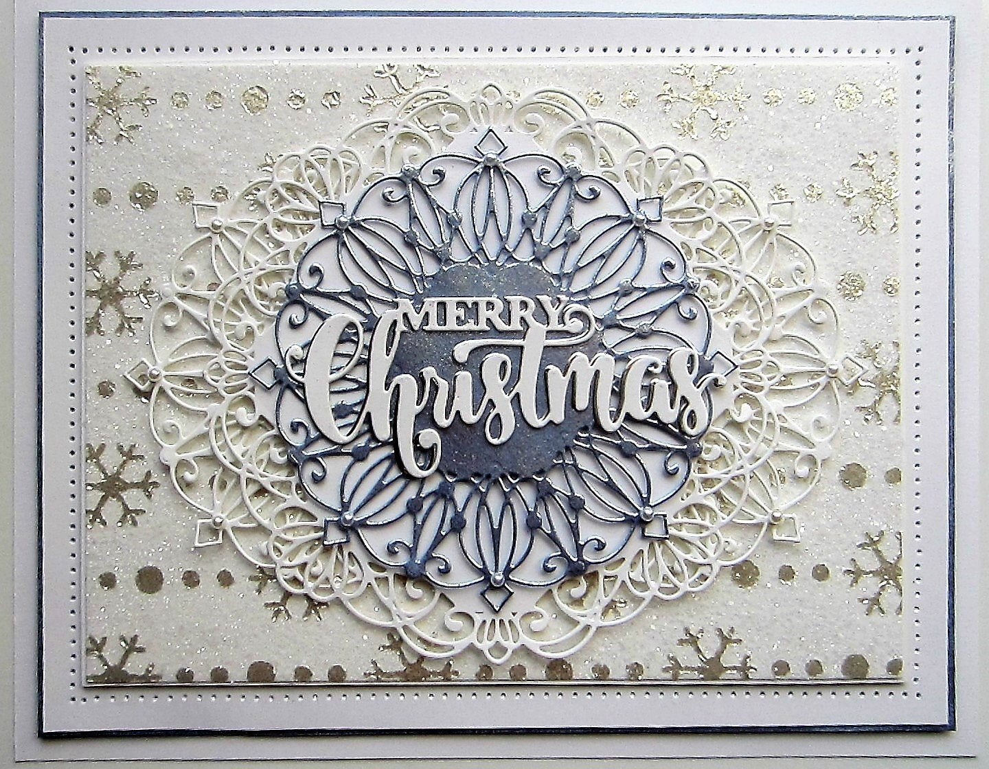 Cosmic Shimmer Glitter Kiss