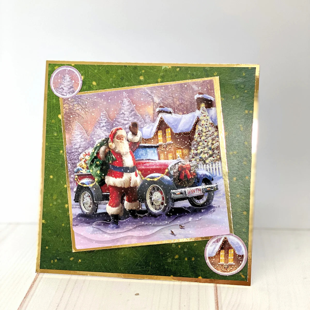 Die Cut Decoupage – Santa's Car (Pack Of 3)