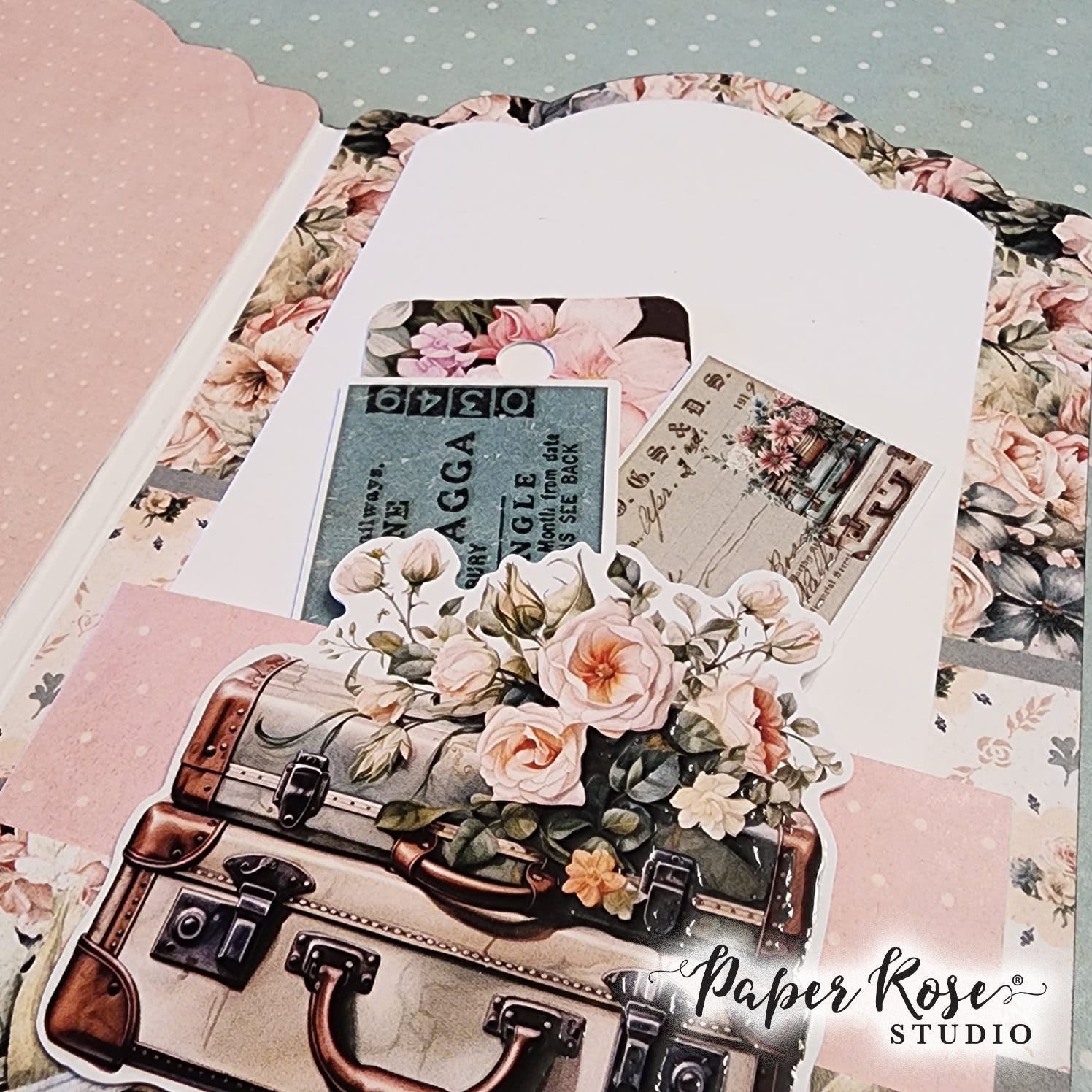 Card Folio #1  - 4x6" Scalloped Card Bases with Tags & Pockets - 6 pieces 34614