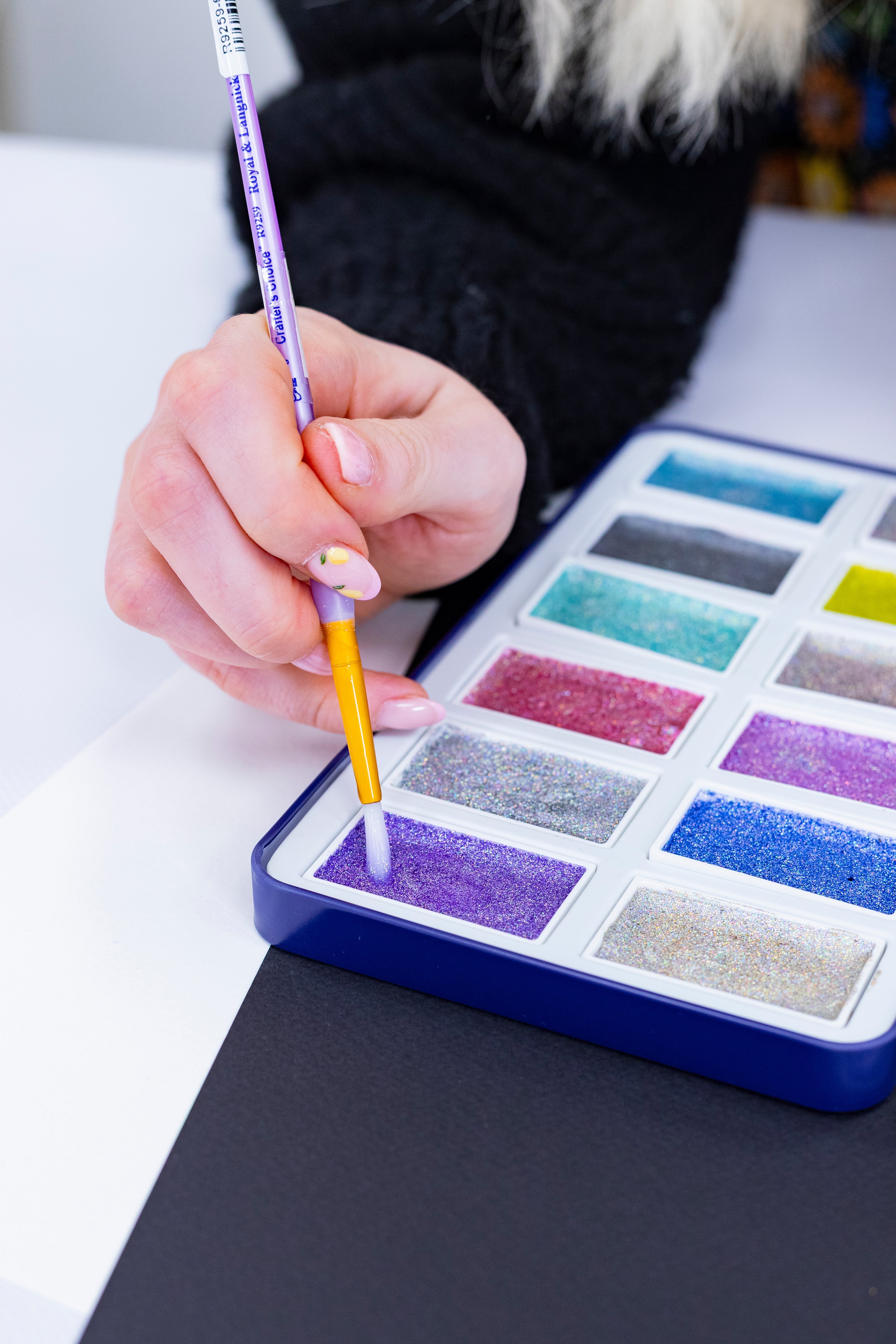Crafter's Companion Holographic Glitter Paint Palette - 12 Colours