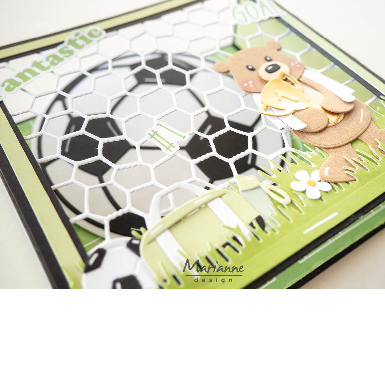 Marianne Design Craftables Die - Soccer Ball