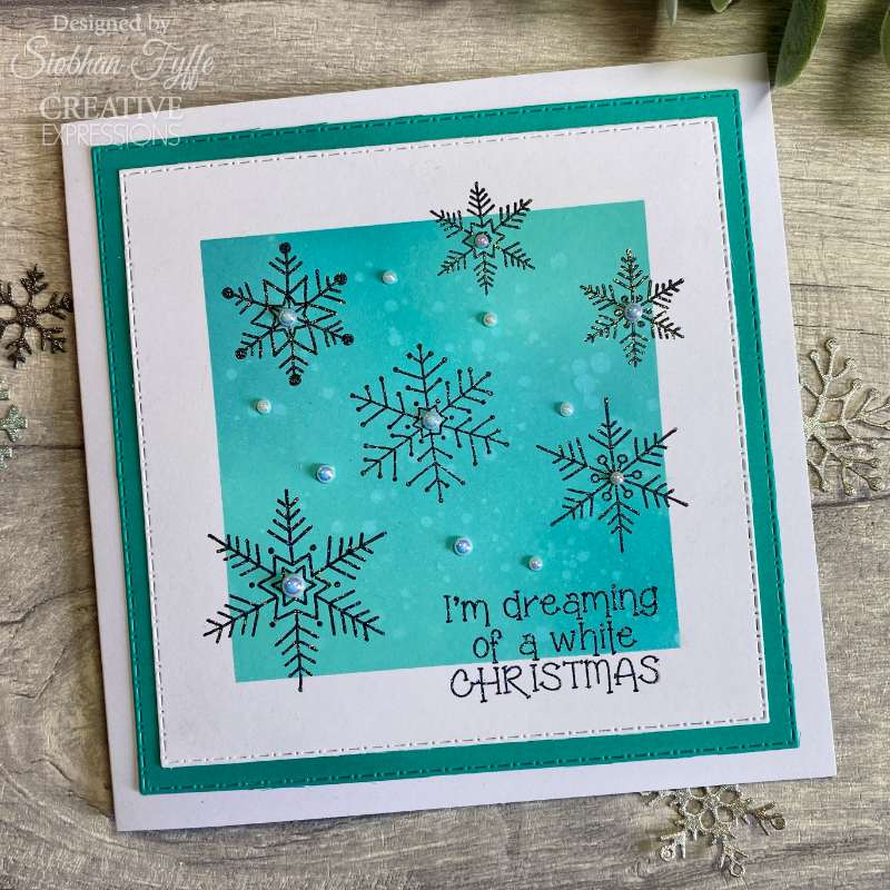 Woodware Clear Singles Paintable Baubles Snowflakes 4 in x 6 in Stamp Set