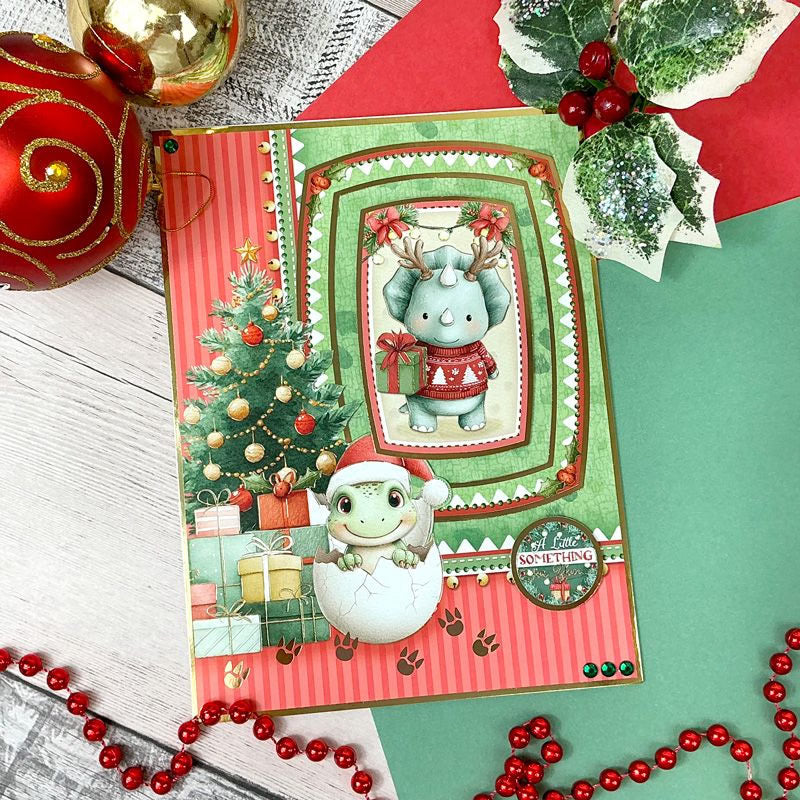 A Roar-some Christmas Luxury Topper Set