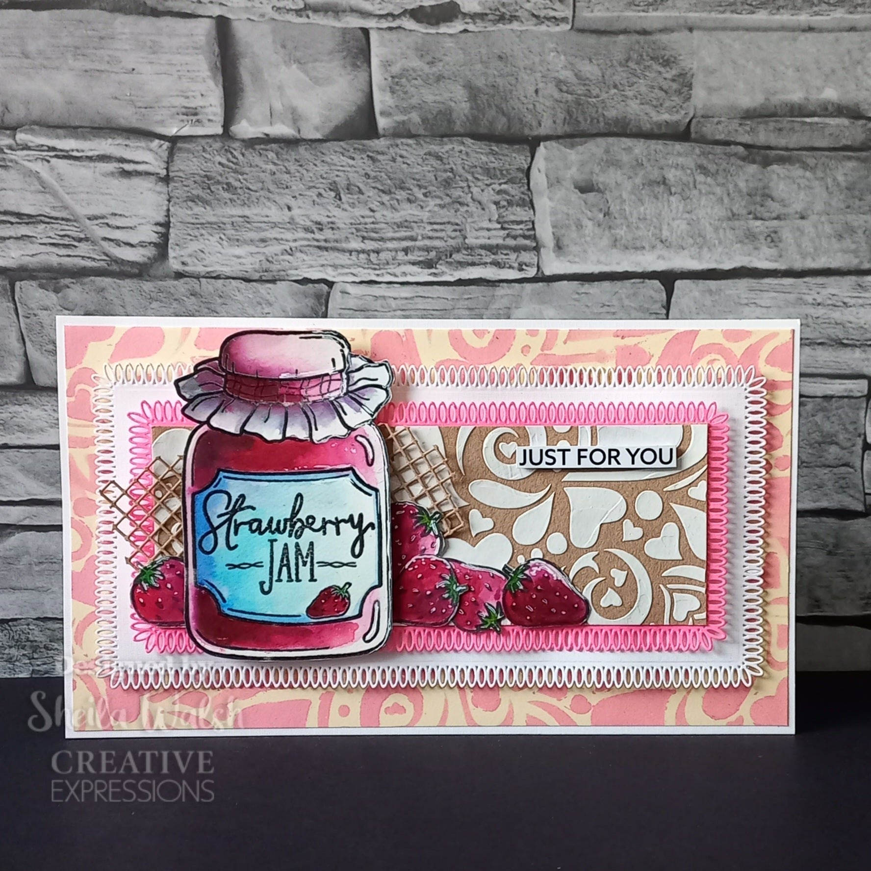 Creative Expressions Swirling Hearts DL Stencil 4 in x 8 in (10.0 x 20.3 cm)