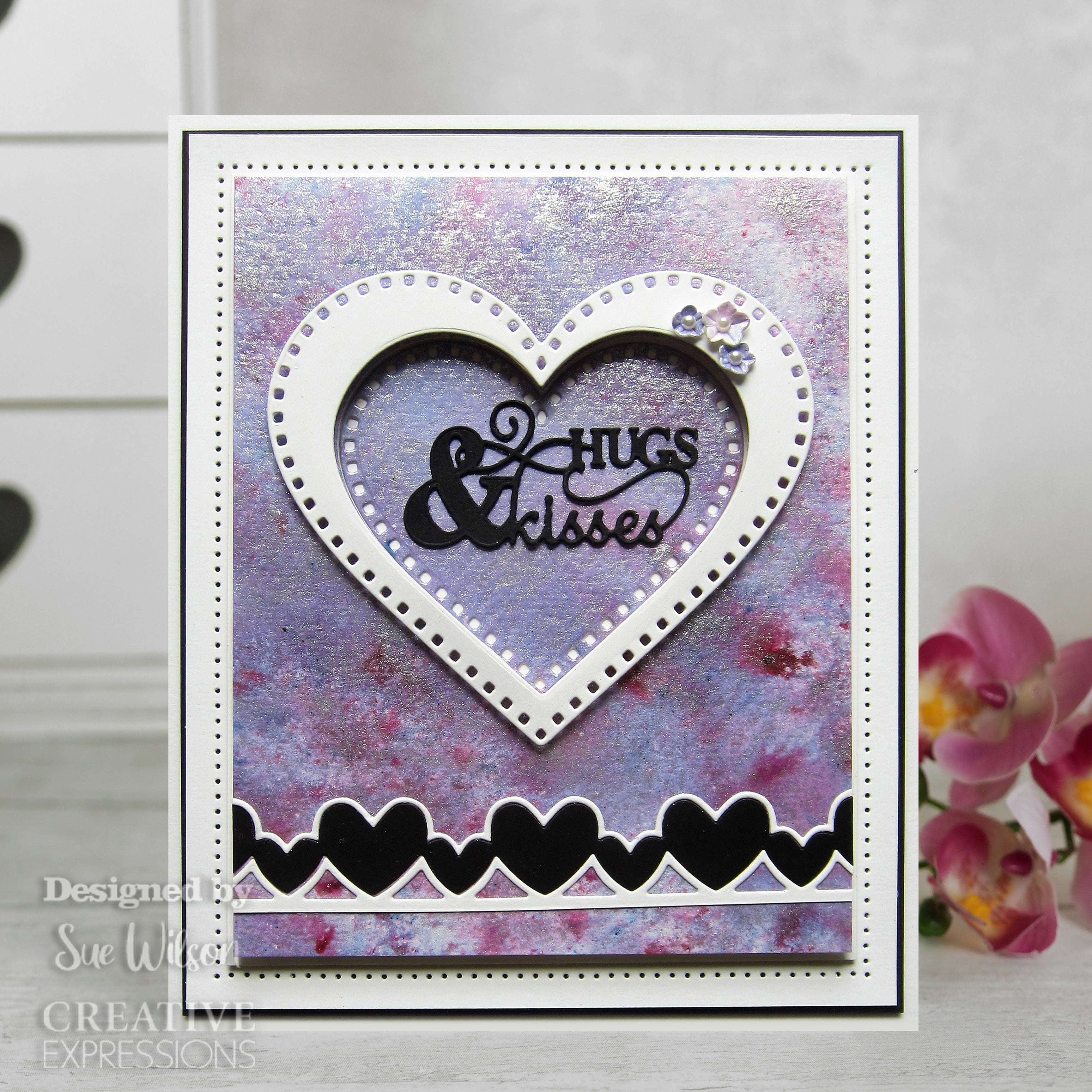 Creative Expressions Sue Wilson Mini Expressions Hugs & Kisses Craft Die