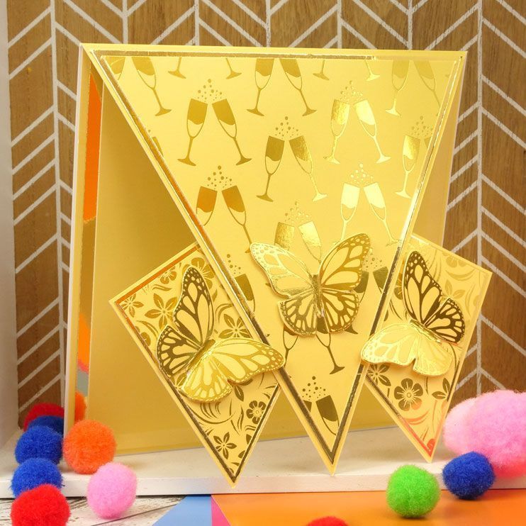 Rainbow Brights Foiled Edge-To-Edge Adorable Scorable